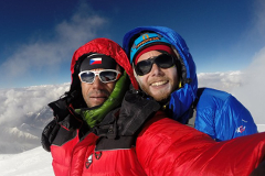 Tráva & Jaroš summited K2